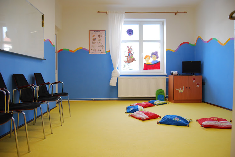 Logo Anglické Centrum Plzeň, Anglická Školička