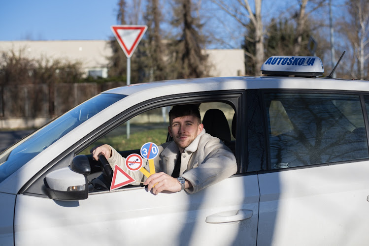 Logo Autoškola Nobe - Ostrava Vítkovice