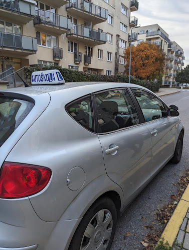 Logo Autoškola Spektra - Praha 5, Praha 13