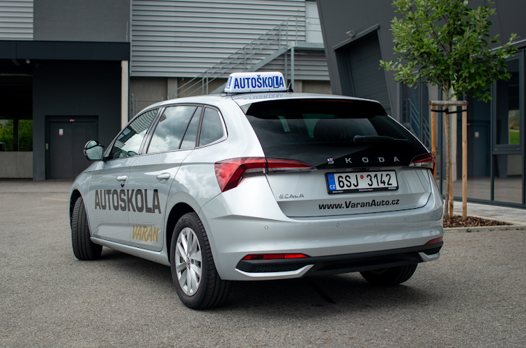 Logo Autoškola Varan