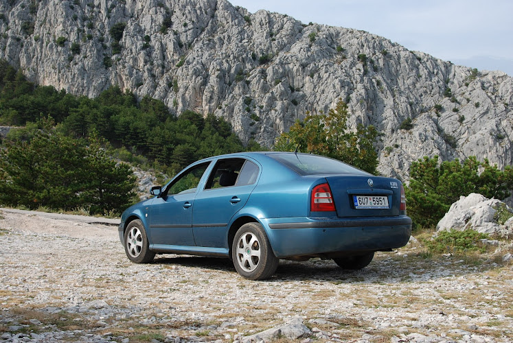 Logo Autoškola Vojtíšková