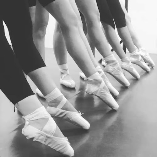 Logo Baletní Škola Ballerine