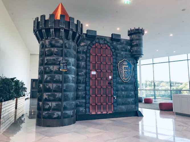 Logo Escape Loop Škola Kouzel A Strážci Severu