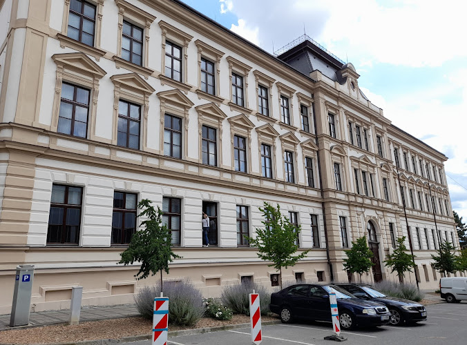 Logo Gymnázium J. A. Komenského A Jazyková Škola S Právem Státní Jazykové Zkoušky