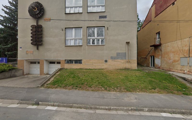 Logo Happy English - Jazyková Škola Svitavy