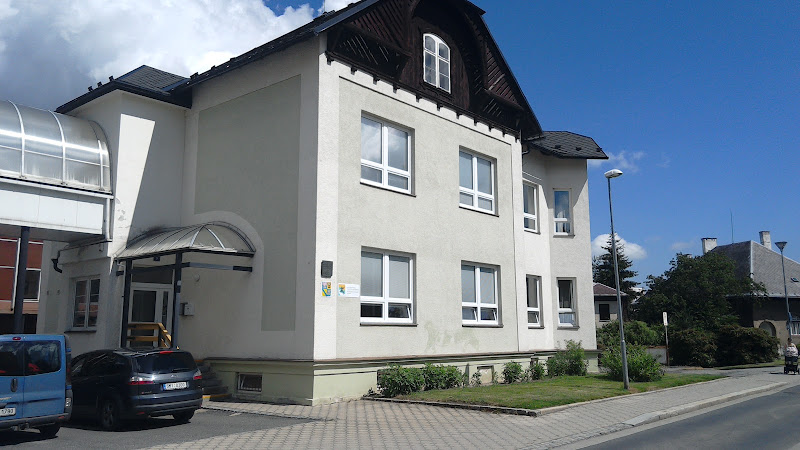 Logo Hotelová Škola Vincenze Priessnitze A Obchodní Akademie Jeseník