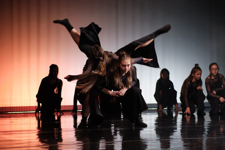 Logo Indance Studio Zeleneč