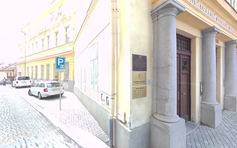 Logo Jazyková Škola Globe Kladno