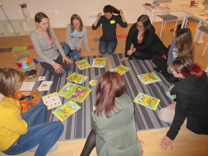 Logo Jazyková Škola House Of English - Kurzy Angličtiny Pro Děti A Dospělé