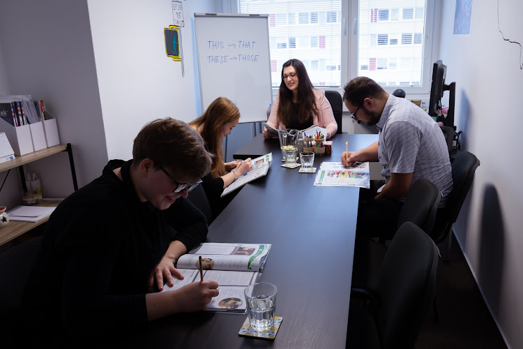 Logo Jazyková Škola Koala