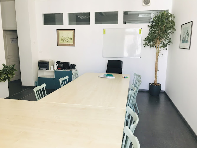 Logo Jazyková Škola Strejc