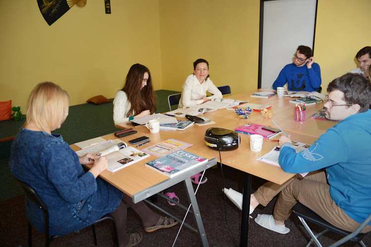 Logo Jazykové A Pojišťovací Studio La-Do