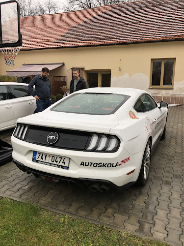 Logo Jenčovský - Úpravy Aut Pro Invalidy A Autoškoly