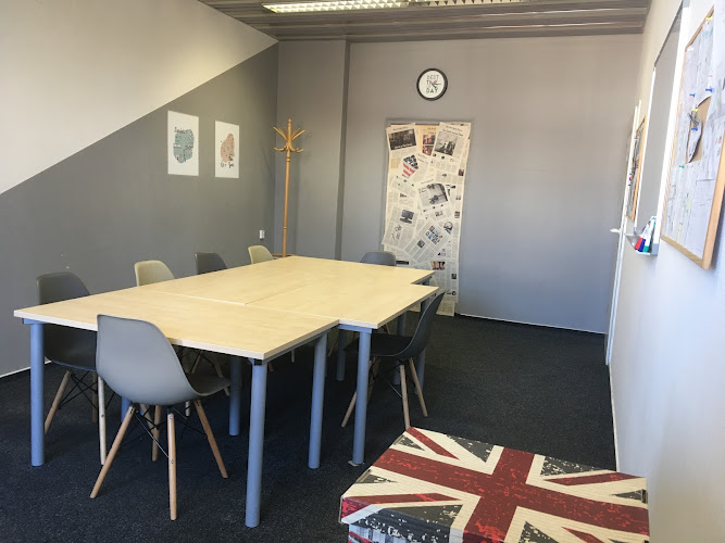 Logo Jšjv - Jazyková Škola Jana Vaščáka