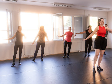 Logo Kmtapdance Studio,Z.s.