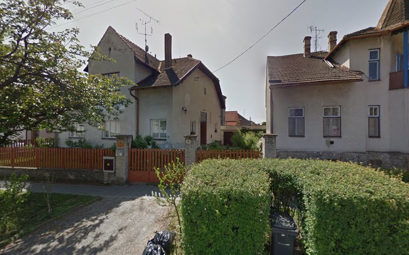 Logo Mk Jazykové Centrum, S.r.o. Jazyková Škola A Překladatelská Agentura