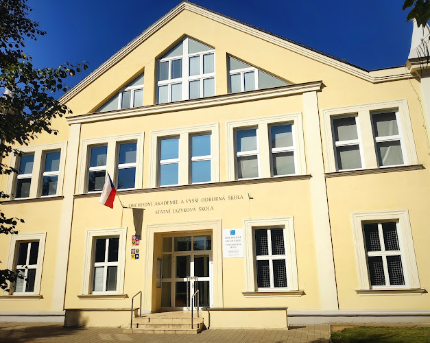 Logo Obchodní Akademie Uherské Hradiště