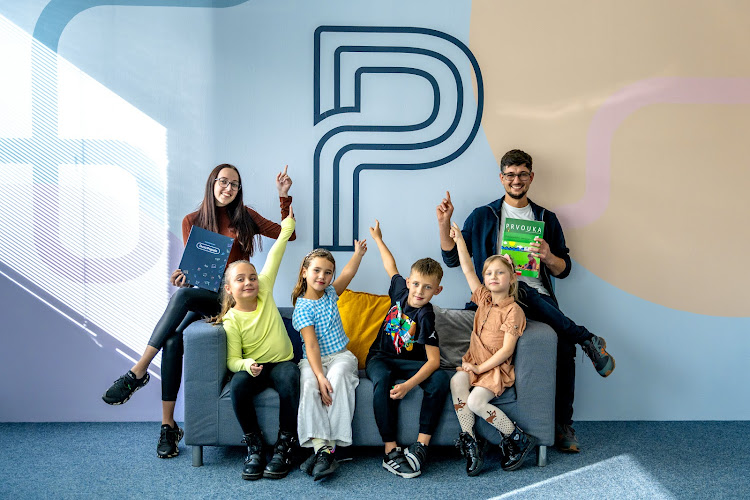 Logo Škola Populo - Doučování Na Míru (Pardubice)