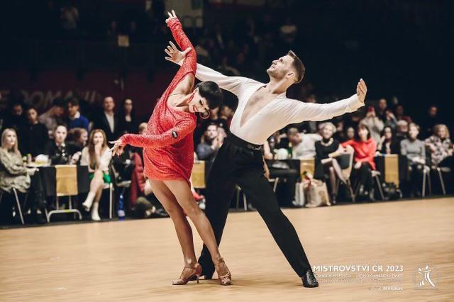 Logo Taneční A Sportovní Centrum Kučera